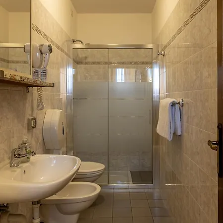 Archi Rossi * Florence