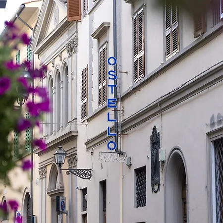 Hostel Archi Rossi