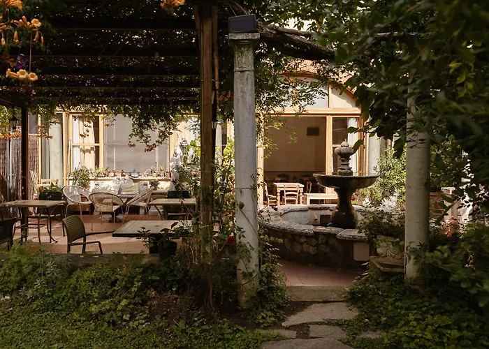 Archi Rossi * Florence