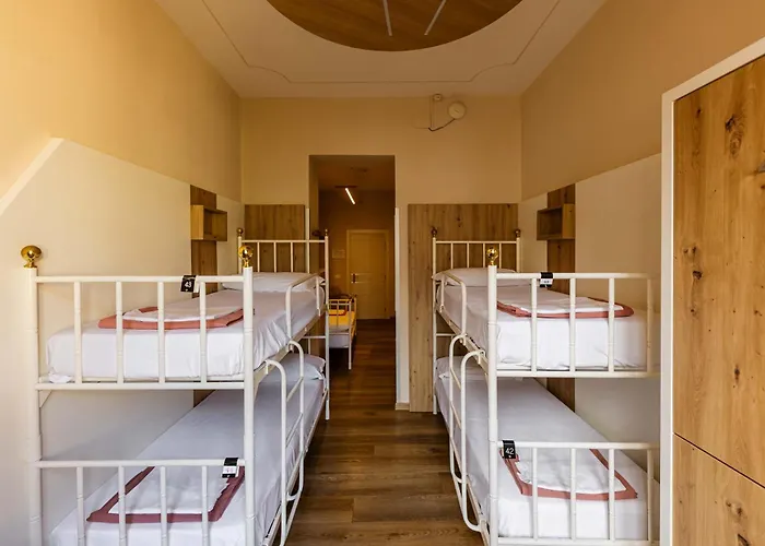 Archi Rossi Auberge de jeunesse