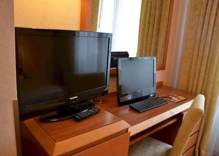 Auberge de jeunesse Archi Rossi *