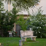 Archi Rossi Hostel Floransa